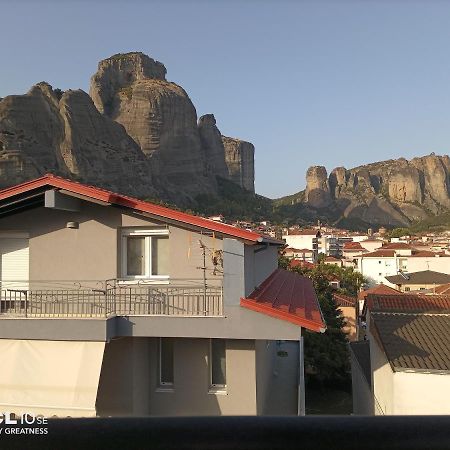 Meteora View Attic Apartment Kalambaka Bagian luar foto