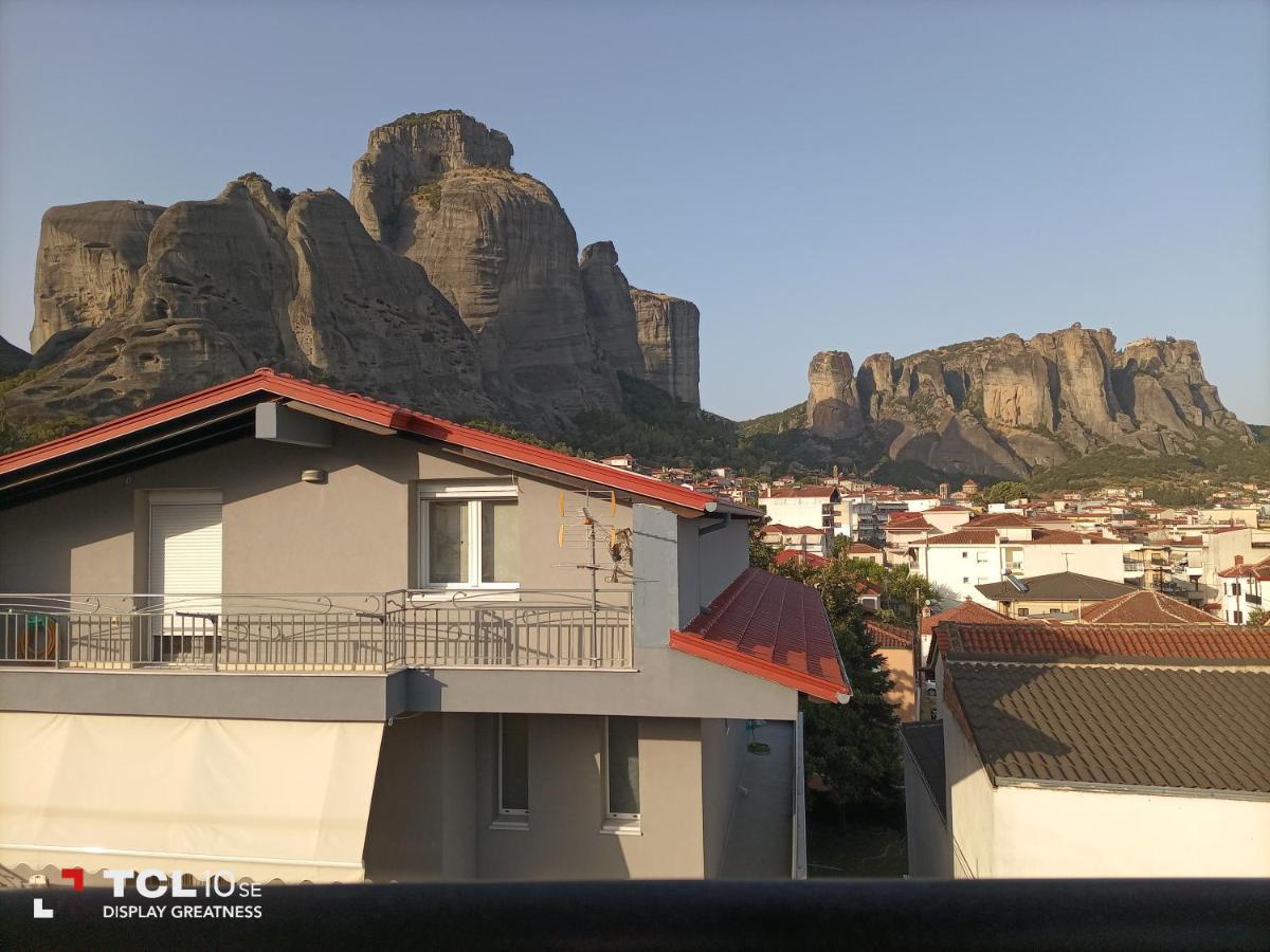 Meteora View Attic Apartment Kalambaka Bagian luar foto